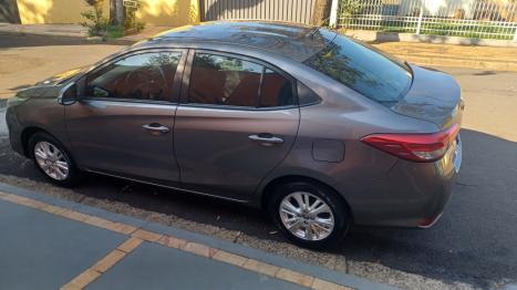 TOYOTA Yaris Sedan 1.5 16V 4P FLEX XL MULTIDRIVE AUTOM�TICO CVT, Foto 4