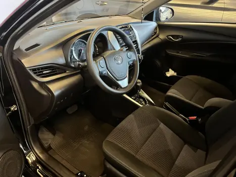 TOYOTA Yaris Sedan 1.5 16V 4P FLEX XL MULTIDRIVE AUTOM�TICO CVT, Foto 7