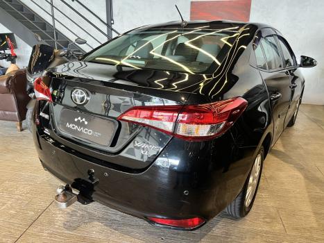 TOYOTA Yaris Sedan 1.5 16V 4P FLEX XL PLUS TECH MULTIDRIVE AUTOM�TICO CVT, Foto 3