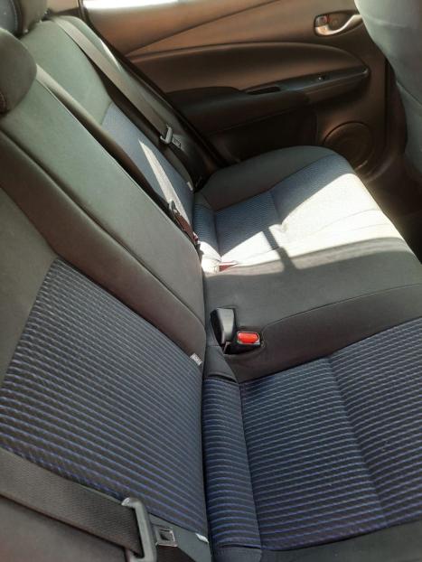 TOYOTA Yaris Sedan 1.5 16V 4P FLEX XL MULTIDRIVE AUTOM�TICO CVT, Foto 6