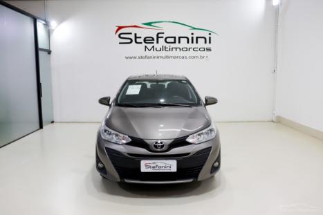 TOYOTA Yaris Sedan 1.5 16V 4P FLEX XL, Foto 2