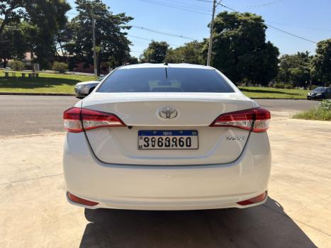 TOYOTA Yaris Sedan 1.5 16V 4P FLEX XS CONNECT MULTIDRIVE AUTOM�TICO CVT, Foto 5