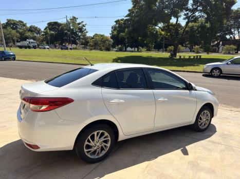 TOYOTA Yaris Sedan 1.5 16V 4P FLEX XS CONNECT MULTIDRIVE AUTOM�TICO CVT, Foto 6