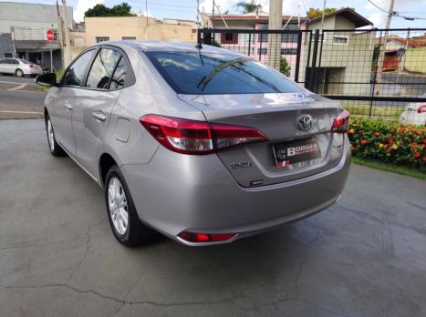 TOYOTA Yaris Sedan 1.5 16V 4P FLEX XL MULTIDRIVE AUTOM�TICO CVT, Foto 4