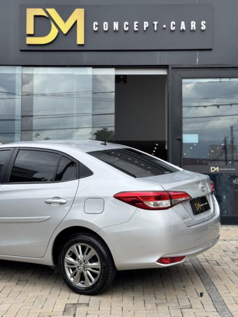 TOYOTA Yaris Sedan 1.5 16V 4P FLEX XL MULTIDRIVE AUTOM�TICO CVT, Foto 5