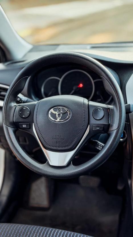 TOYOTA Yaris Sedan 1.3 16V 4P FLEX XL PLUS TECH MULTIDRIVE AUTOM�TICO CVT, Foto 7
