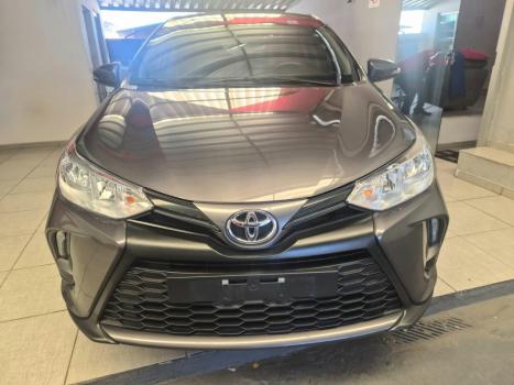 TOYOTA Yaris Sedan 1.5 16V 4P FLEX XL MULTIDRIVE AUTOM�TICO CVT, Foto 3