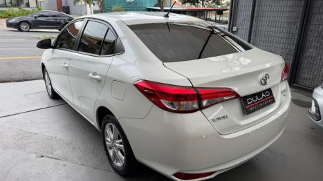 TOYOTA Yaris Sedan 1.5 16V 4P FLEX XL MULTIDRIVE AUTOM�TICO CVT, Foto 4