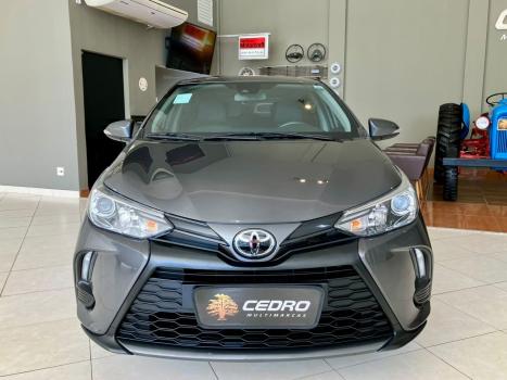 TOYOTA Yaris Sedan 1.5 16V 4P FLEX XS CONNECT MULTIDRIVE AUTOM�TICO CVT, Foto 9
