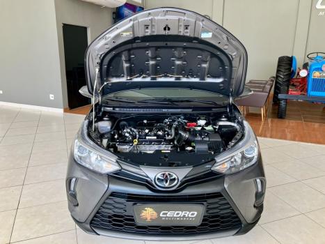 TOYOTA Yaris Sedan 1.5 16V 4P FLEX XS CONNECT MULTIDRIVE AUTOM�TICO CVT, Foto 10