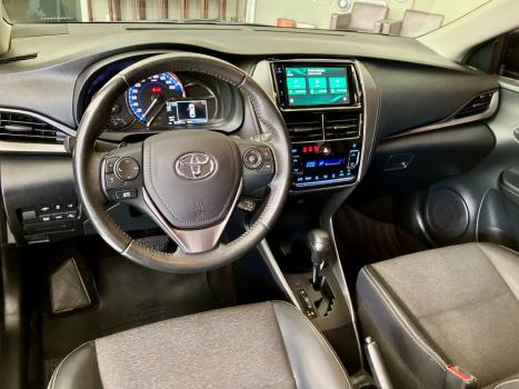 TOYOTA Yaris Sedan 1.5 16V 4P FLEX XS CONNECT MULTIDRIVE AUTOM�TICO CVT, Foto 16