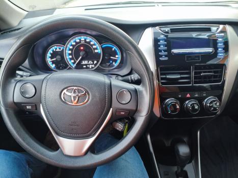 TOYOTA Yaris Sedan 1.5 16V 4P FLEX XL MULTIDRIVE AUTOM�TICO CVT, Foto 8
