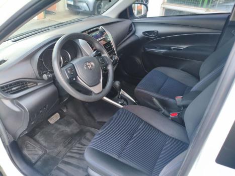 TOYOTA Yaris Sedan 1.5 16V 4P FLEX XL MULTIDRIVE AUTOM�TICO CVT, Foto 10