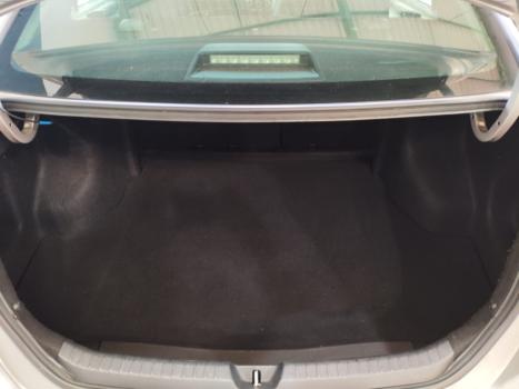 TOYOTA Yaris Sedan 1.5 16V 4P FLEX XL MULTIDRIVE AUTOM�TICO CVT, Foto 9