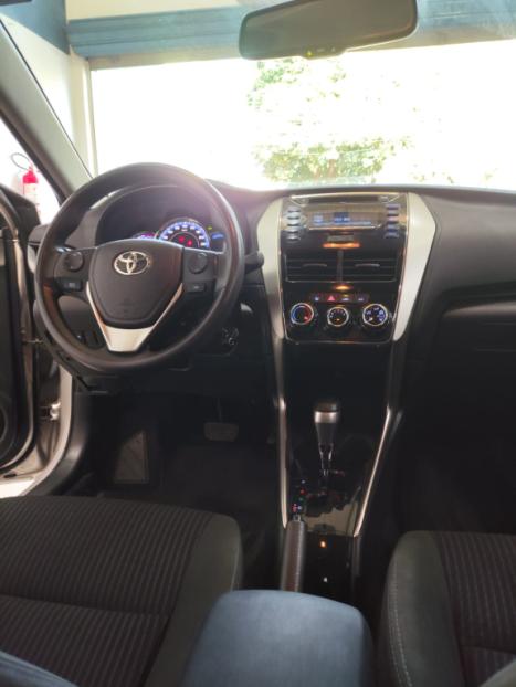 TOYOTA Yaris Sedan 1.5 16V 4P FLEX XL MULTIDRIVE AUTOM�TICO CVT, Foto 10