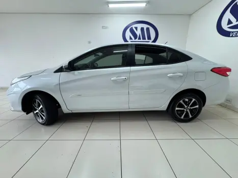 TOYOTA Yaris Sedan 1.5 16V 4P FLEX XL LIVE MULTIDRIVE AUTOM�TICO CVT, Foto 2
