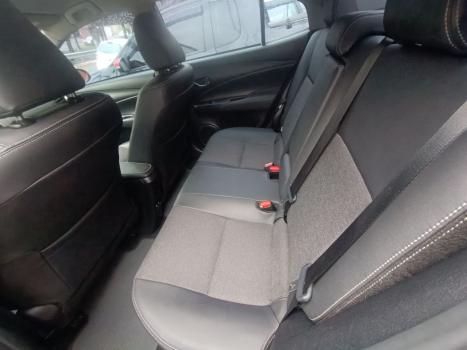 TOYOTA Yaris Sedan 1.5 16V 4P FLEX XS MULTIDRIVE AUTOMÁTICO CVT, Foto 11