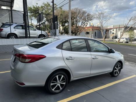 TOYOTA Yaris Sedan 1.5 16V 4P FLEX XLS CONNECT MULTIDRIVE AUTOMÁTICO CVT, Foto 14
