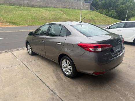 TOYOTA Yaris Sedan 1.5 16V 4P FLEX XL, Foto 5
