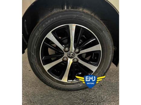 TOYOTA Yaris Sedan , Foto 13