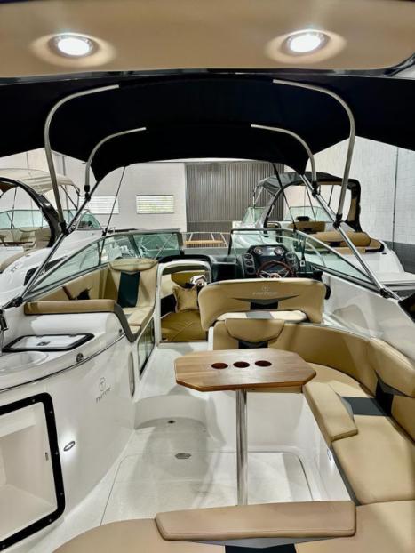 TRITON 275 CABINADA, Foto 3