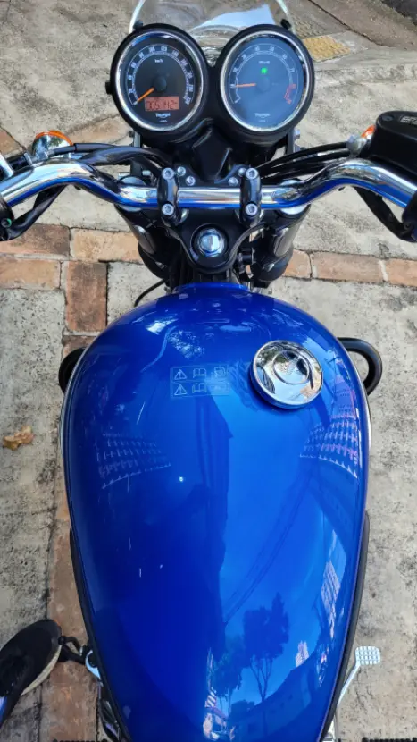 TRIUMPH Bonneville T100 900 , Foto 12 TRIUMPH Bonneville T100 900 , Foto 12