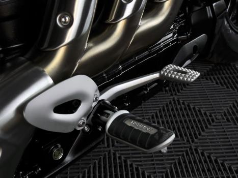 TRIUMPH Rocket III 2300 , Foto 2