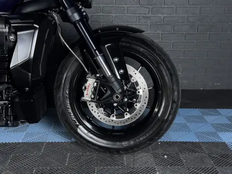 TRIUMPH Rocket III 2300 , Foto 3