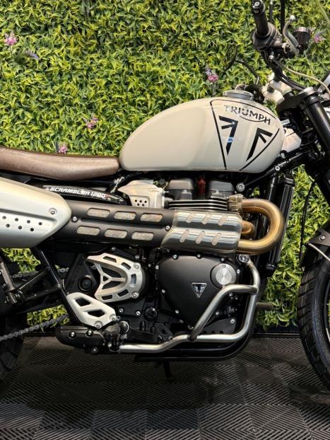 TRIUMPH Scrambler 1200 XE, Foto 4