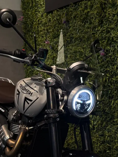 TRIUMPH Scrambler 1200 XE, Foto 6