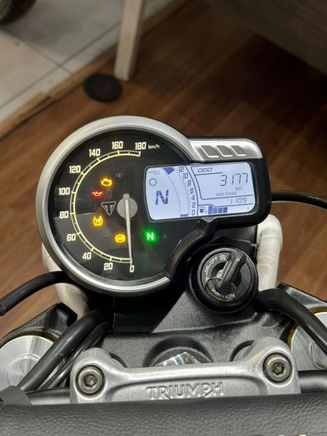 TRIUMPH Scrambler 400X , Foto 7