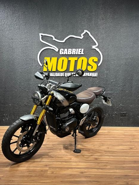 TRIUMPH Scrambler 400X , Foto 4