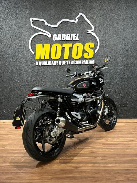 TRIUMPH Speed Twin 1200 , Foto 6