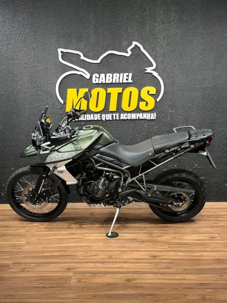 TRIUMPH Tiger 800 XCX, Foto 2