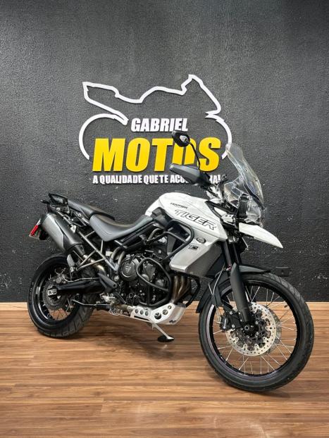TRIUMPH Tiger 800 XCA, Foto 3