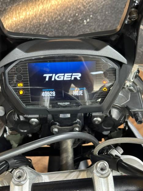 TRIUMPH Tiger 800 XCX, Foto 7