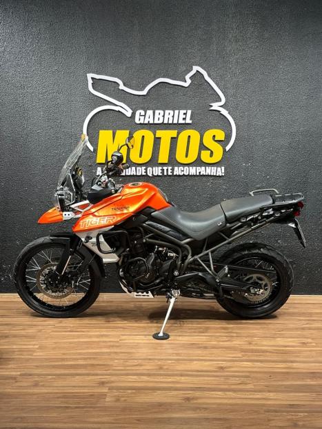 TRIUMPH Tiger 800 XCA, Foto 2