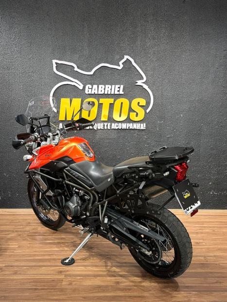 TRIUMPH Tiger 800 XCA, Foto 5