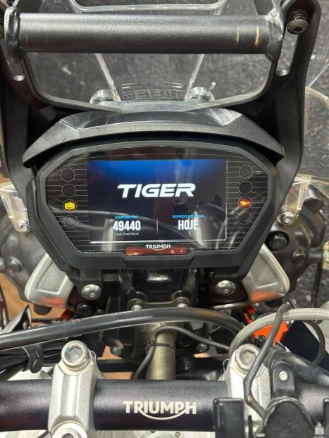 TRIUMPH Tiger 800 XCA, Foto 7
