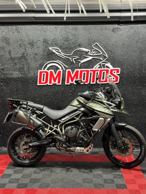 TRIUMPH Tiger 800 XCX, Foto 1