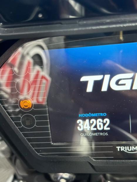 TRIUMPH Tiger 800 XCX, Foto 14