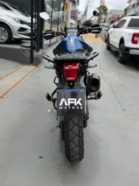 TRIUMPH Tiger 800 XRT, Foto 4