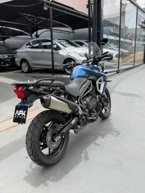 TRIUMPH Tiger 800 XRT, Foto 6