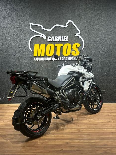 TRIUMPH Tiger 800 XRX, Foto 5