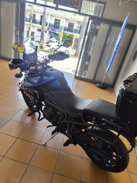 TRIUMPH Tiger 800 XRX, Foto 3