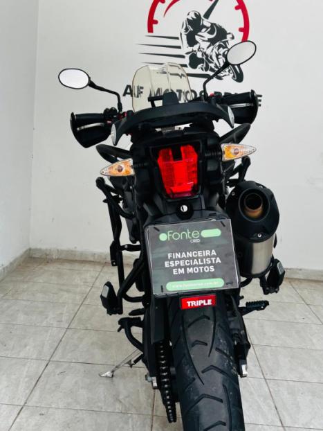 TRIUMPH Tiger 800 XRX, Foto 7