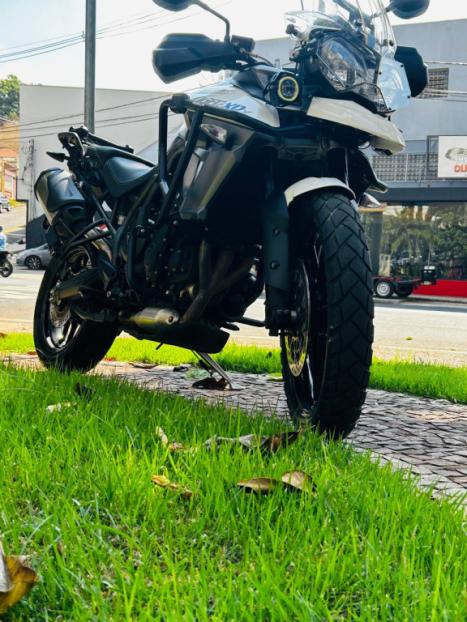 TRIUMPH Tiger 800 XRX, Foto 8