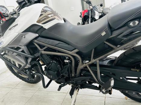 TRIUMPH Tiger 800 XRX, Foto 14