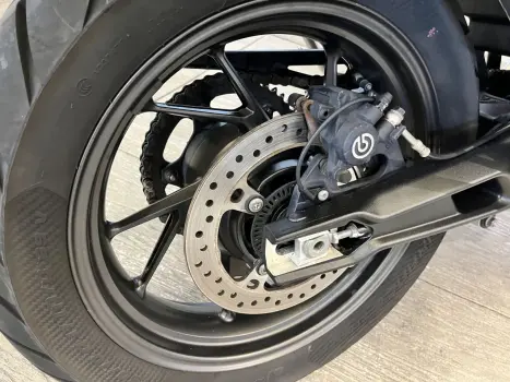 TRIUMPH Tiger 900 GT , Foto 6