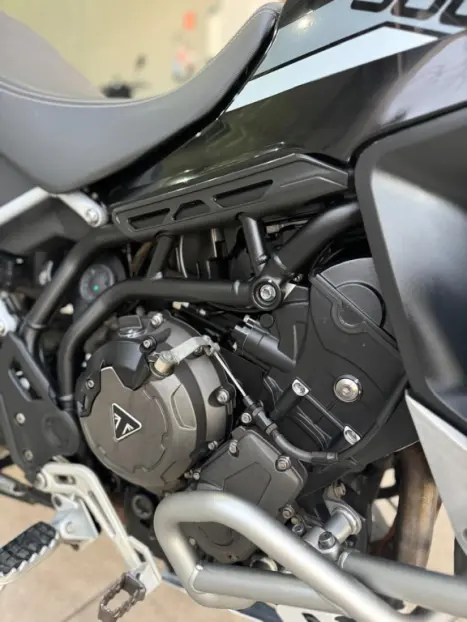 TRIUMPH Tiger 900 RALLY PR�, Foto 1